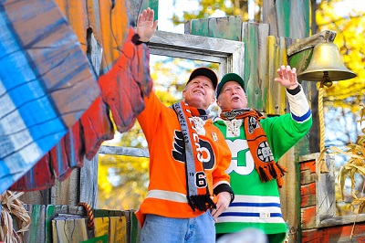 Crowds wave at the 2015 Discover NHL Thanksgiving Showdown float at the Macy's Thanksgiving Day Parade on Thursday, November 6, 2015 in New York, NY. (Photo by Alex Goodlett/NHLI via Getty Images)